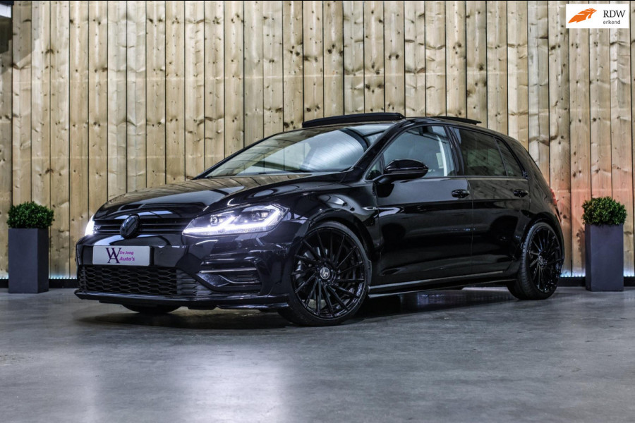 Volkswagen Golf 1.5 TSI R-Line *Pano*Camera*Dynaudio*DCC*Virtual*