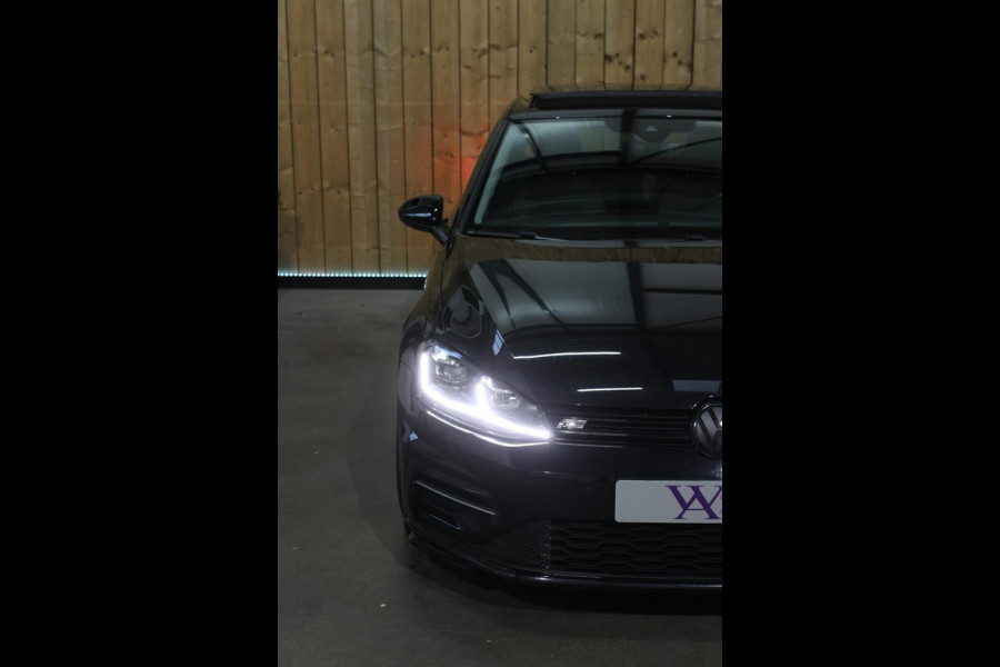 Volkswagen Golf 1.5 TSI R-Line *Pano*Camera*Dynaudio*DCC*Virtual*