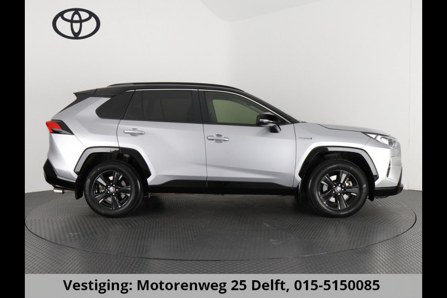 Toyota RAV4 2.5 HYBRID AWD DYNAMIC SILVERLINE BI-TONE CARPLAY NAVI.PDC.1650 KG TREKGEWICHT. GARANTIE TOT 2030!