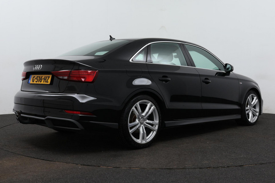 Audi A3 Limousine 35 TFSI CoD Advance Sport (S-LINE, VIRTUAL COCKPIT, AFNEEMBARE TREKHAAK, STOELVERWARMING, 1e EIGENAAR)