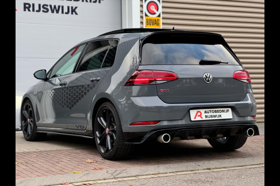 Volkswagen Golf 2.0 TSI GTI TCR Pano/Keyless/Camera