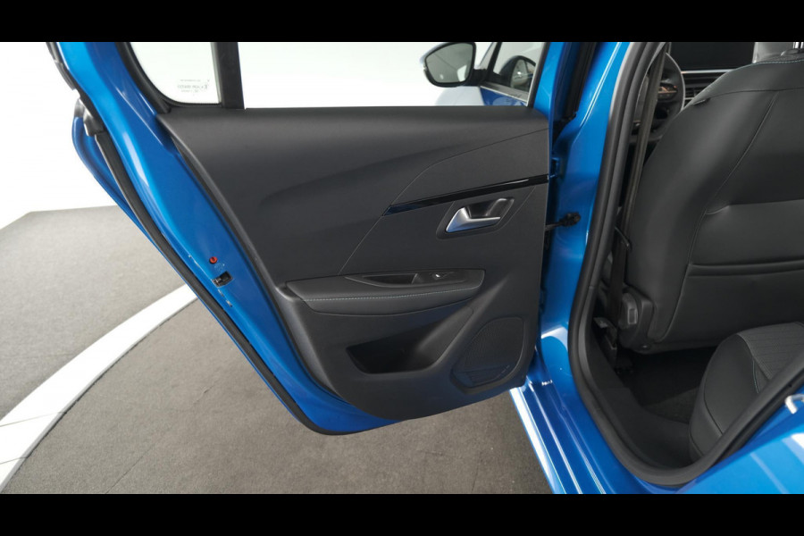 Peugeot e-208 EV Blue Lease Allure 50 kWh | 3-Fase | €2.000 Subsidie | Camera | Navigatie | Parkeersensoren | Apple Carplay