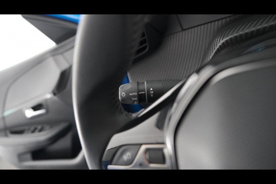 Peugeot e-208 EV Blue Lease Allure 50 kWh | 3-Fase | €2.000 Subsidie | Camera | Navigatie | Parkeersensoren | Apple Carplay