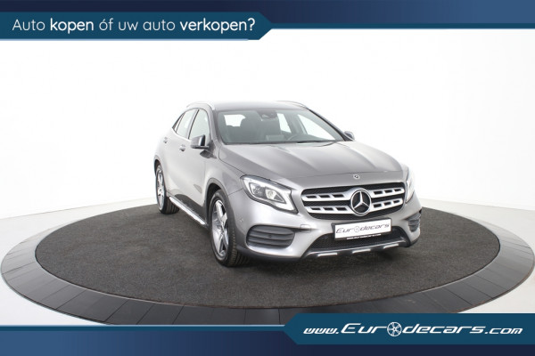 Mercedes-Benz GLA 180 AMG-Line *Navigatie*Leer*Camera*LED*