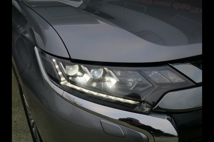 Mitsubishi Outlander 2.4 PHEV INSTYLE | AWD | A.C.C. | OPEN DAK | TREKHAAK | DIAMOND LEDER | ALL-IN!!