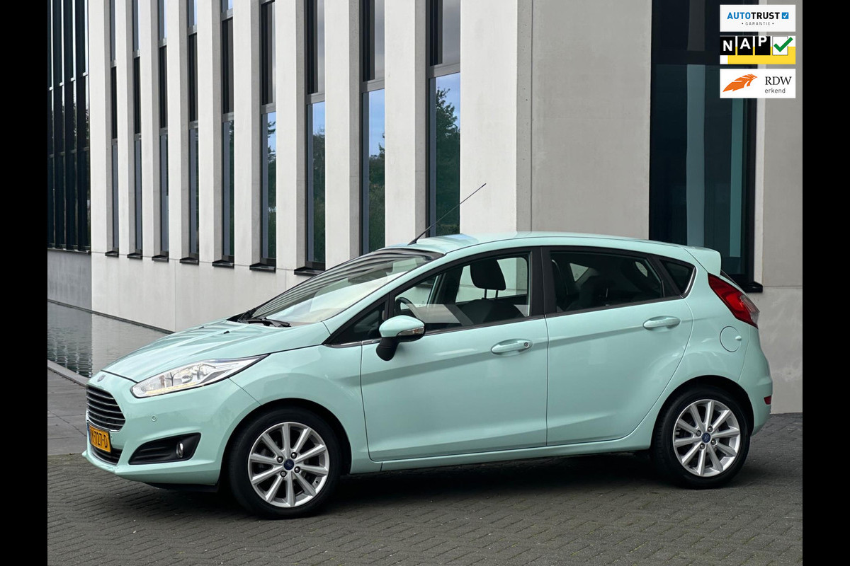 Ford Fiesta 1.0 EcoBoost 101 PK TITANIUM, VELE OPTIES, NAVIGATIE, NEDERLANDSE AUTO MET NATIONALE AUTO PAS