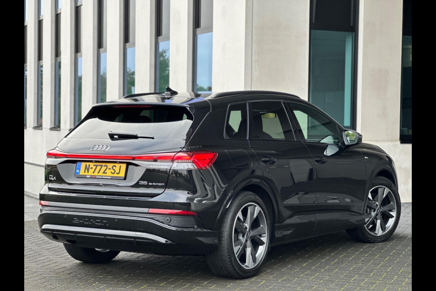 Audi Q4 e-tron 35 S EDITION 55 kWh 2 X S-LINE,vele opties , Nederlandse auto pas, 1e eigenaar