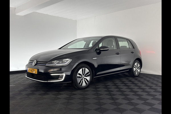 Volkswagen e-Golf (INCL-BTW) *HEATPUMP | ADAPTIVE-CRUISE | CAMERA | CCS-FASTLOADER | FULL-LED | NAVI-FULLMAP | COMFORT-SEATS | ECC | PDC | 16''ALU*