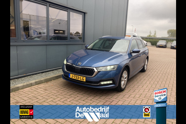 Škoda Octavia Combi 1.5 TSi 150pk First Edition KEYLESS/VIRTUAL/STOELVERW./TREKH.WEGKLAPBAAR