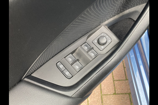 Škoda Octavia Combi 1.5 TSi 150pk First Edition KEYLESS/VIRTUAL/STOELVERW./TREKH.WEGKLAPBAAR