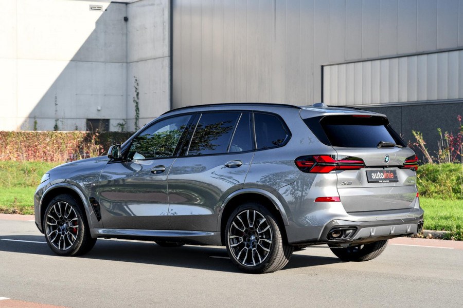 BMW X5 XDrive50e M-Sport Pro Facelift. Pano, HUD, 360 3D, ACC, Luchtv, H/K, Trekh, Stuurvw, Keyless, Dodeh, Sfeer!