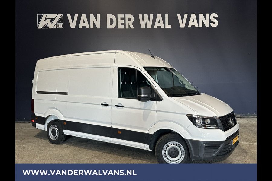 Volkswagen Crafter 2.0 TDI 141pk L3H3 L2H2 Euro6 Airco | Camera | 3000kg Trekhaak | Apple Carplay Android Auto, Parkeersensoren, Bijrijdersbank