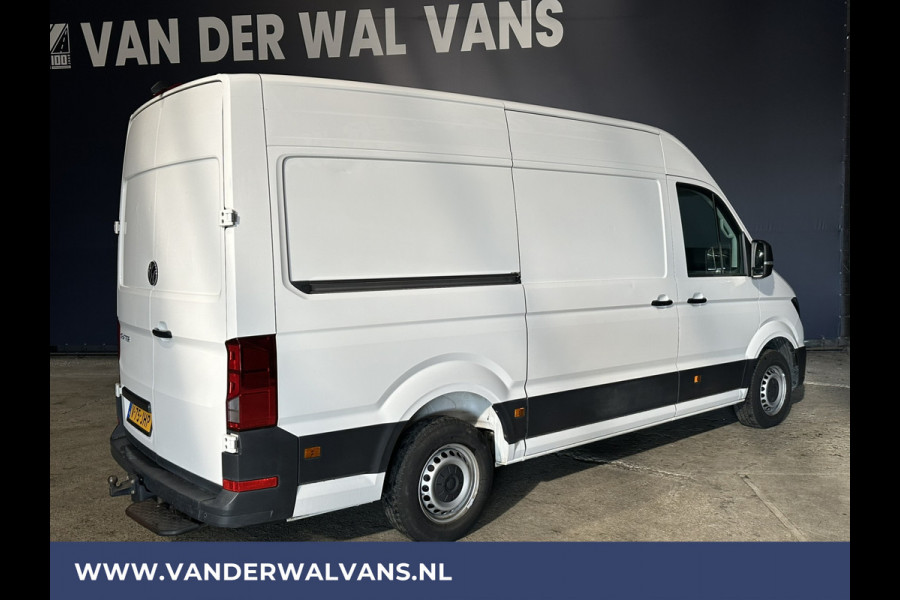 Volkswagen Crafter 2.0 TDI 141pk L3H3 L2H2 Euro6 Airco | Camera | 3000kg Trekhaak | Apple Carplay Android Auto, Parkeersensoren, Bijrijdersbank