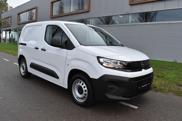 Opel Combo 1.5 BlueHDi 130 S&S L1 Automaat diesel Navigatie