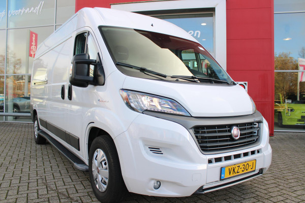 Fiat E-Ducato 3.5T L3H2 79 kWH AUTOMAAT | NAVIGATIE | CLIMATE CONTROL | PARKEERSENSOREN | ACHTERUITRIJ CAMERA | DODEHOEK DETECTIE |  LANE ASSIST | LEDER STUURWIEL | BUMPERS IN CARROSERIE KLEUR |