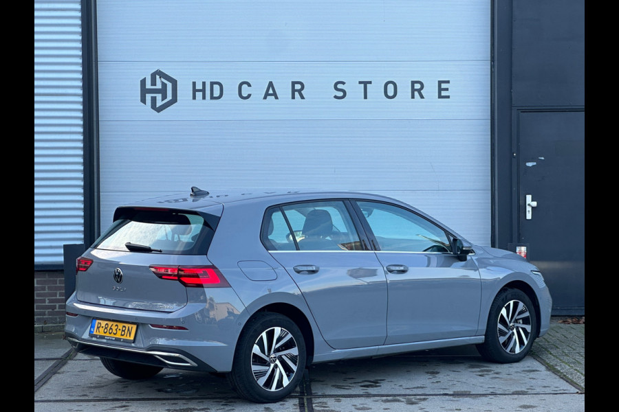 Volkswagen Golf 1.4 eHybrid IQ Light Memory|Sfeer|Virtual|DEALER ONDERHOUDEN