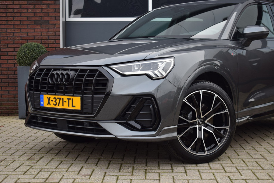 Audi Q3 40 TFSI Quattro 190pk S-line Pano-Virtual-Camera