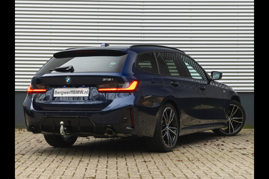 BMW 3 Serie Touring 318i M-Sport - Pano - Trekhaak - ACC - Widescreen - Hifi