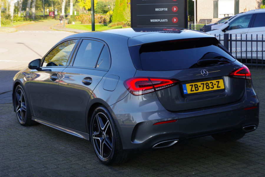 Mercedes-Benz A-Klasse 180 136 PK Automaat Business Solution AMG Night Upgrade, Groot-Navigatie, LED, Stoelverwarming