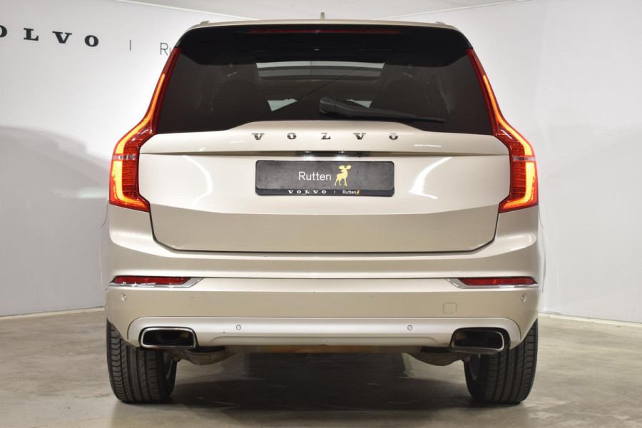 Volvo XC90 T5 254PK Automaat AWD Inscription / Luchtvering / Panoramadak / Extra getint glas / Camera achter / Trekhaak