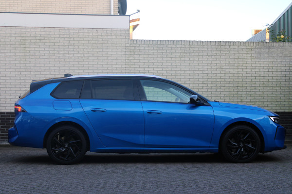 Opel Astra Sports Tourer 1.6 Hybrid Elegance | ACTIEMAAND! | Navigatie |  AGR | Winterpack