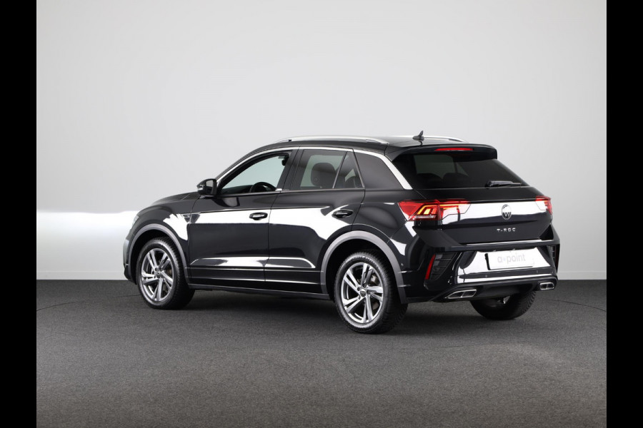 Volkswagen T-Roc 1.5 TSI R-Line 150 pk Automaat (DSG) | Navigatie | Parkeersensoren (Park assist) | Achteruitrijcamera | Adaptieve cruise control | Stoelverwarming |