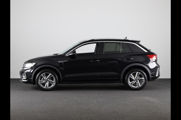 Volkswagen T-Roc 1.5 TSI R-Line 150 pk Automaat (DSG) | Navigatie | Parkeersensoren (Park assist) | Achteruitrijcamera | Adaptieve cruise control | Stoelverwarming |