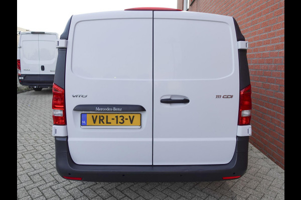 Mercedes-Benz Vito 111 CDI Lang XXL Airco 3zits Radio Bluetooth