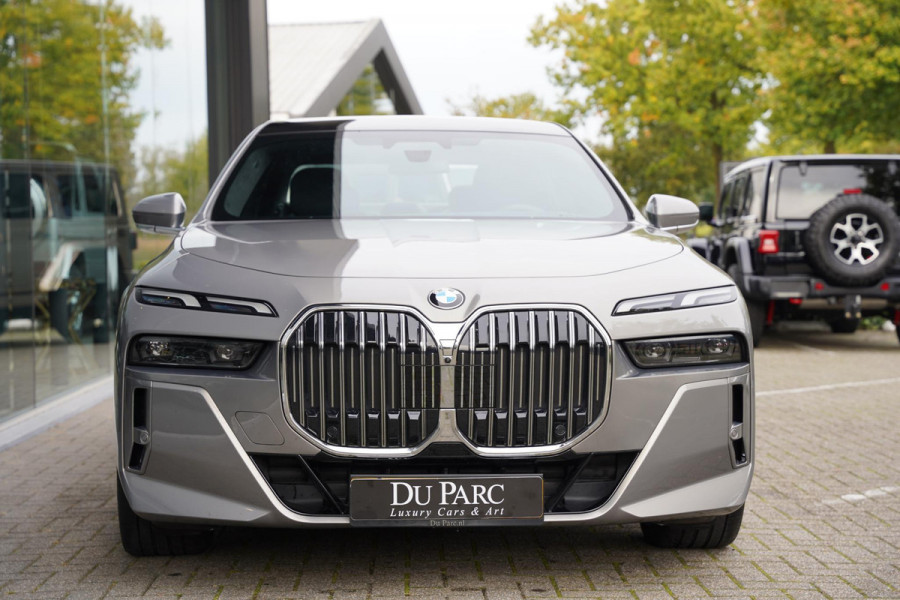 BMW 7 Serie 740d X-Drive Nl-Auto