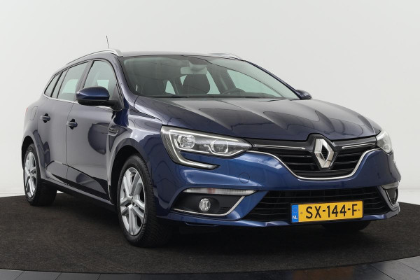 Renault Mégane 1.5 dCi Zen | Trekhaak | Carplay | Navigatie | Bluetooth | Climate control | Cruise control