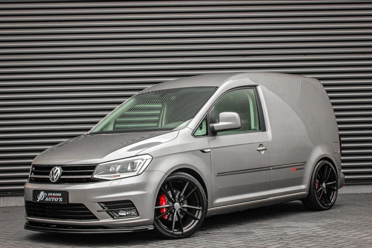 Volkswagen Caddy 2.0 TDI L1H1 BMT Exclusive Edition / 187PK / R-LINE / DSG / LEDEREN BEKLEDING / NIEUWSTAAT / ACC / STOELERWARMING