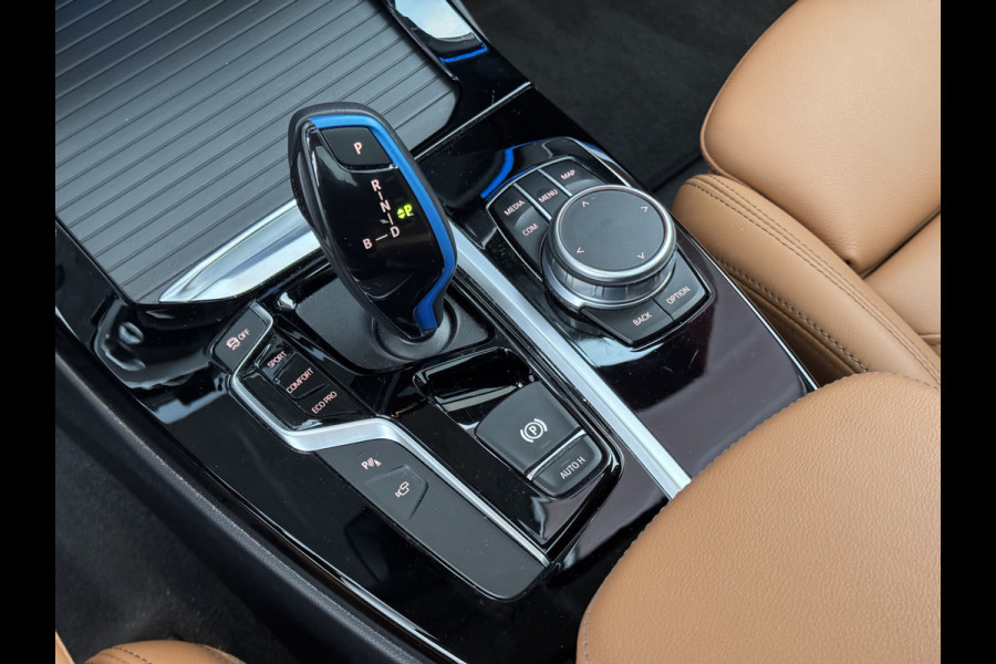 BMW iX3 High Executive 80 kWh | Panorama | Harman Kardon | Memory | Trekhaak