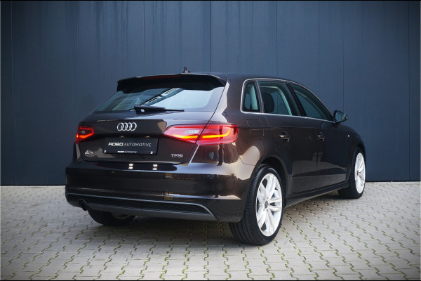 Audi A3 Sportback 1.2 TFSI Adrenalin | S-Line | 5Drs. | Navigatie | Cruise Control | Xenon | Bluetooth | Climate Control | Airco | LM. Velgen | Nette Staat |