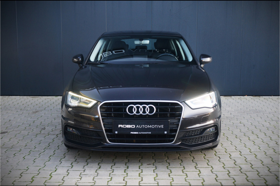 Audi A3 Sportback 1.2 TFSI Adrenalin | S-Line | 5Drs. | Navigatie | Cruise Control | Xenon | Bluetooth | Climate Control | Airco | LM. Velgen | Nette Staat |