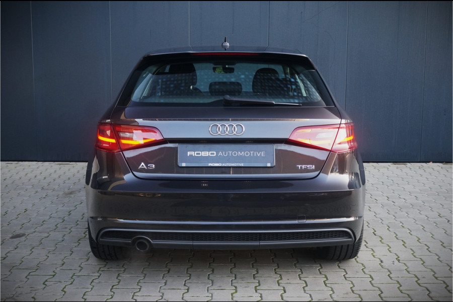 Audi A3 Sportback 1.2 TFSI Adrenalin | S-Line | 5Drs. | Navigatie | Cruise Control | Xenon | Bluetooth | Climate Control | Airco | LM. Velgen | Nette Staat |