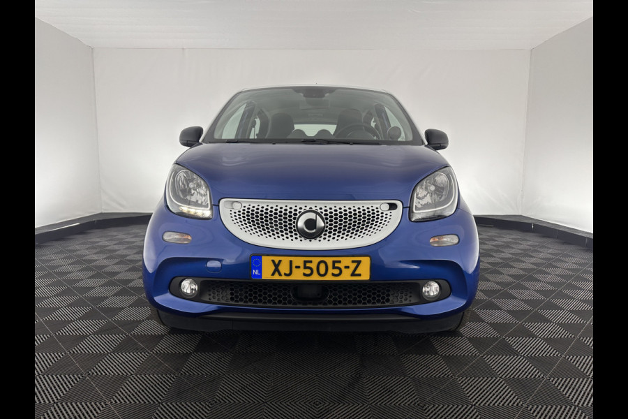 Smart Forfour EQ Business Solution Cool&Audio-Pack 18 kWh [ 3-Fase ] (INCL-BTW) *lamp aandrijving brandt !! VOLLEDER | AIRCO | CRUISE | COMFORT-SEATS | 15''ALU*