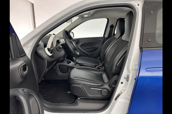 Smart Forfour EQ Business Solution Cool&Audio-Pack 18 kWh [ 3-Fase ] (INCL-BTW) *lamp aandrijving brandt !! VOLLEDER | AIRCO | CRUISE | COMFORT-SEATS | 15''ALU*