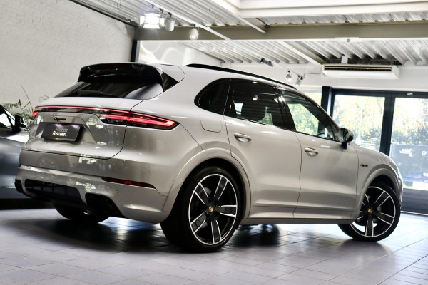 Porsche Cayenne 3.0 E-Hybrid Platinum Ed Sport Design|PANO|22|KRIJ