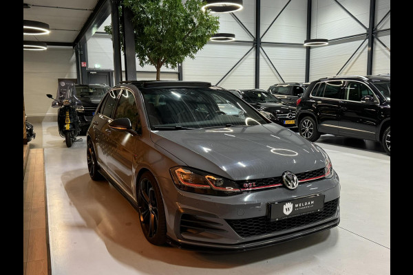 Volkswagen Golf 2.0 TSI GTI TCR 11-2019 Garantie Pano Keyless Akra Lane Ass ACC Blind Spot Camera Navi Carplay Rijklaar