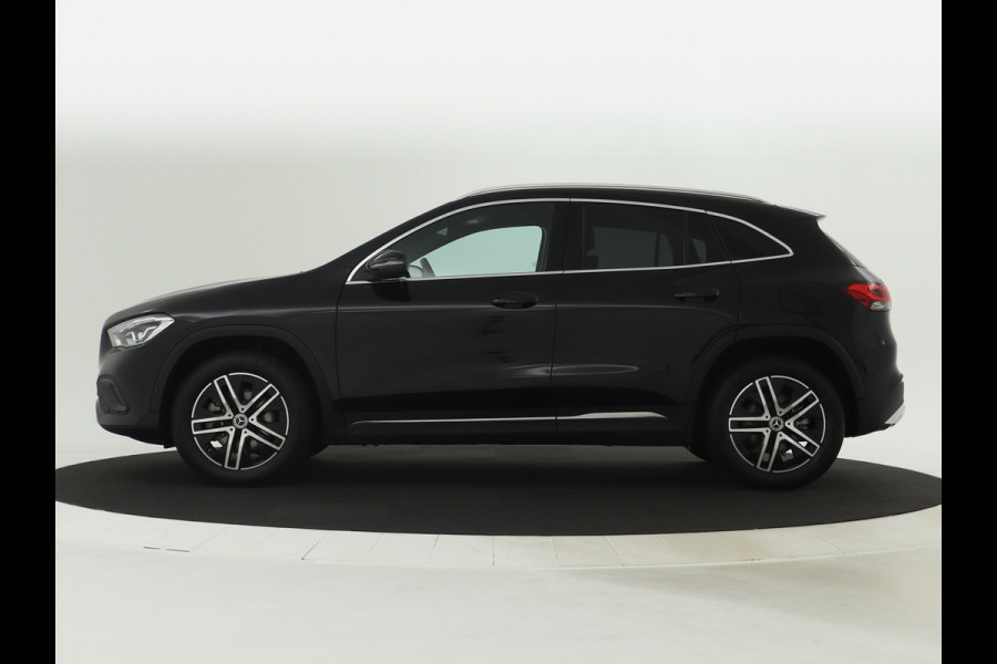 Mercedes-Benz GLA 250 e Plug-In Hybride | Stoelverwarming | Led koplampen |  Apple CarPlay | Navigatie | Inclusief 24 maanden MB Certified garantie voor Europa.