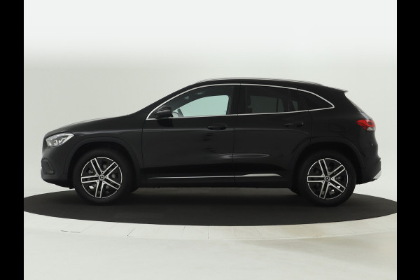 Mercedes-Benz GLA 250 e Plug-In Hybride | Stoelverwarming | Led koplampen |  Apple CarPlay | Navigatie | Inclusief 24 maanden MB Certified garantie voor Europa.