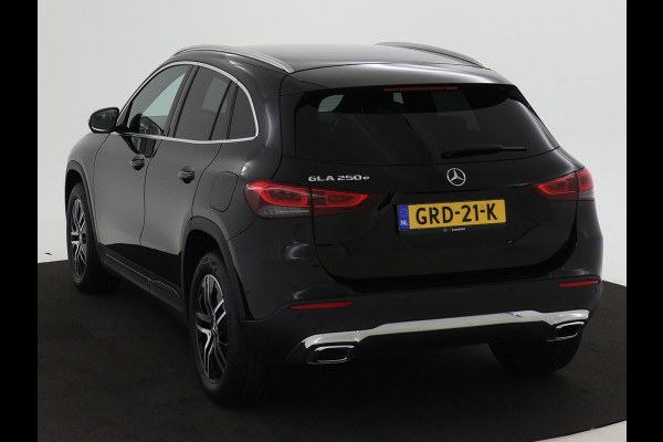 Mercedes-Benz GLA 250 e Plug-In Hybride | Stoelverwarming | Led koplampen |  Apple CarPlay | Navigatie | Inclusief 24 maanden MB Certified garantie voor Europa.