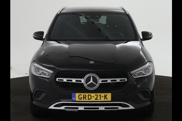 Mercedes-Benz GLA 250 e Plug-In Hybride | Stoelverwarming | Led koplampen |  Apple CarPlay | Navigatie | Inclusief 24 maanden MB Certified garantie voor Europa.