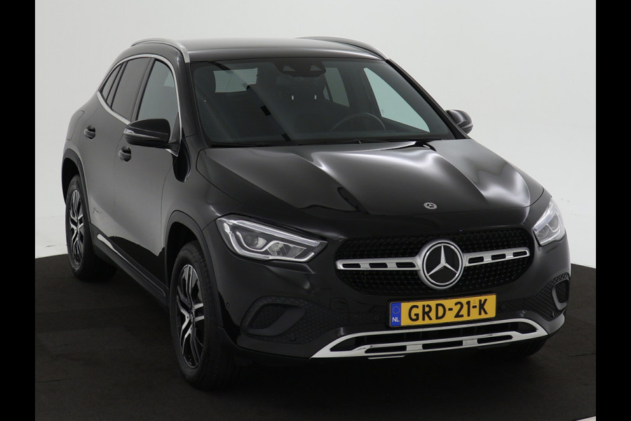 Mercedes-Benz GLA 250 e Plug-In Hybride | Stoelverwarming | Led koplampen |  Apple CarPlay | Navigatie | Inclusief 24 maanden MB Certified garantie voor Europa.