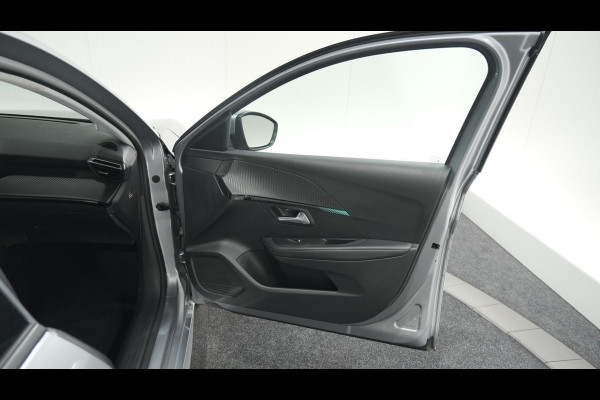 Peugeot 208 PureTech 100 EAT8 Blue Lease Allure | Camera | Apple Carplay | Parkeersensoren | Stoelverwarming