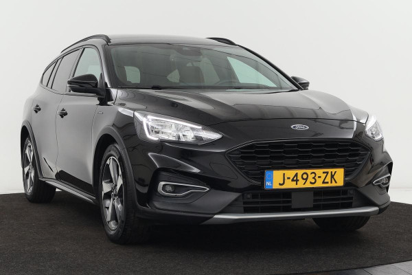 Ford Focus 1.0 EcoBoost Hybrid Active X | Leder | Panoramadak | Trekhaak | Adaptive Cruise | Head-up | Stoel & Stuurverwarming