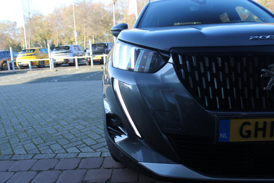 Peugeot 2008 1.2 130PK GT | NAVIGATIE 10" TOUCHSCREEN | APPLE CARPLAY/ANDROID AUTO | CRUISE CONTROL | ACHTERUITRIJ CAMERA | DODEHOEK BEWAKING | FULL LED KOPLAMPEN | 3-D INSTRUMENTENPANEEL | DAB+ RADIO | LICHTMETALEN VELGEN 17" |