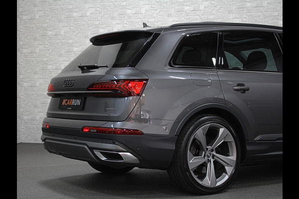 Audi Q7 55 TFSI e Quattro | ACC | Panorama | Massage | Stoelventilatie | Head-Up | Luchtvering | Trekhaak | LED-Matrix | Memory | Leder | Standkachel | Dodehoek | Camera | Draadloos Laden | Virtual Cockpit |