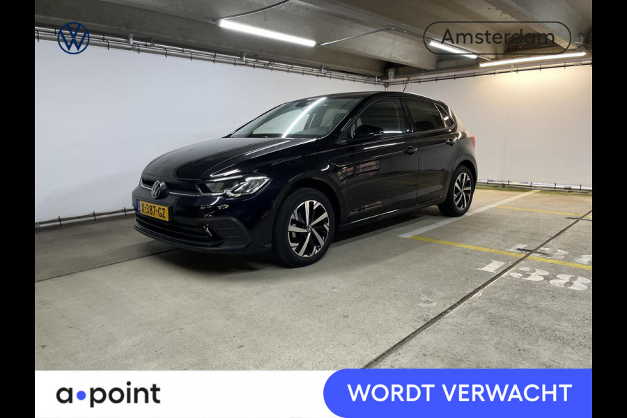 Volkswagen Polo 1.0 TSI Life 95 pk | Verlengde garantie | Navigatie | Parkeersensoren | Adaptieve cruise control | Digitaal instrumentenpaneel |