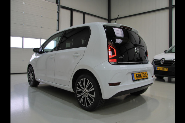 Volkswagen up! 1.0 Active 5drs. Clima | Apps